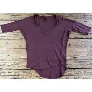 Express Womens XS Purple V Neck Short Sleeve Lightweight Knit NWOT